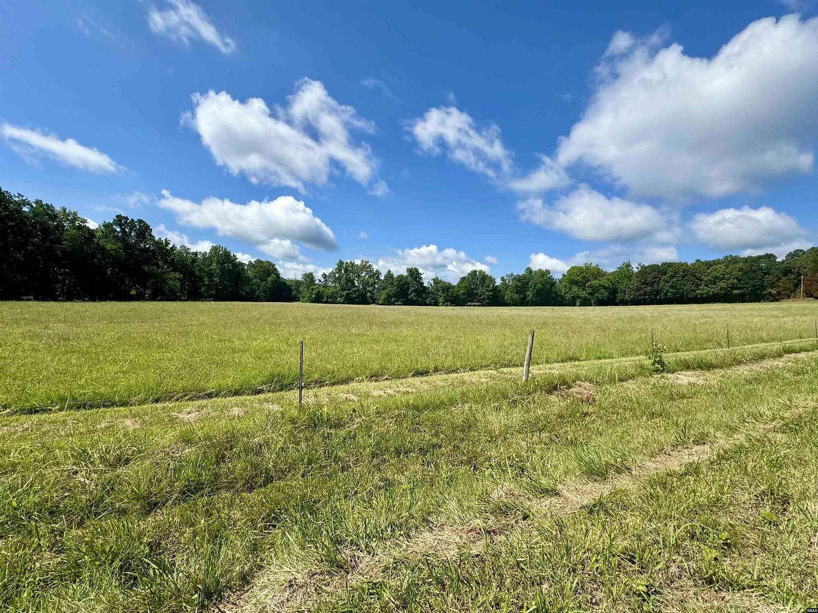 131 Acres of Recreational Land for Sale in Dresden, Tennessee