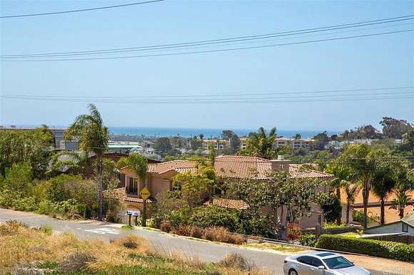 0.98 Acres of Mixed-Use Land for Sale in Solana Beach, California