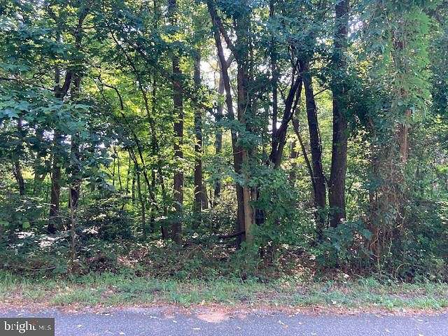 0.35 Acres of Residential Land for Sale in Montross, Virginia