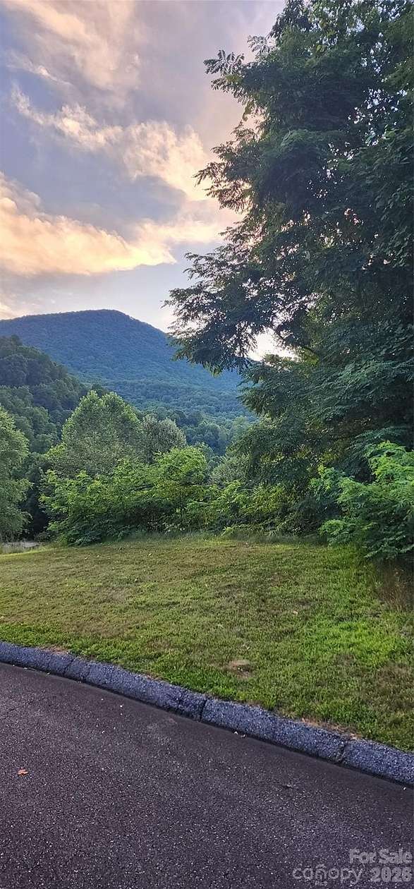 3.4 Acres of Residential Land for Sale in Waynesville, North Carolina