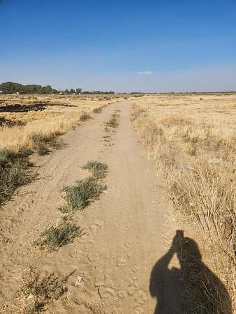2.5 Acres of Land for Sale in Littlerock, California