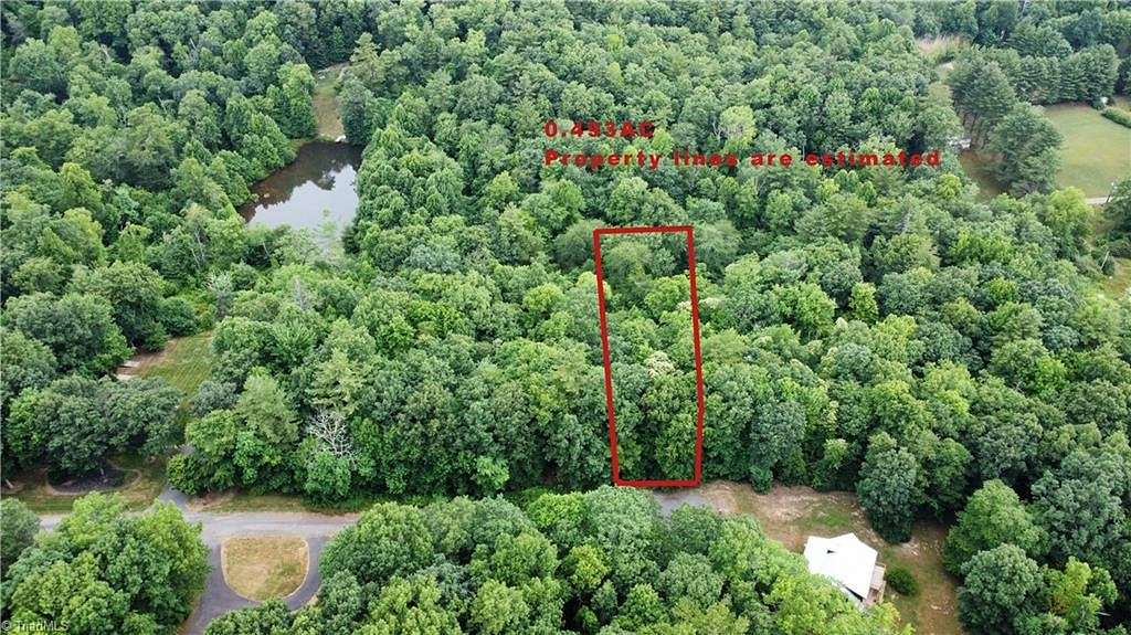0.493 Acres of Residential Land for Sale in Hillsville, Virginia