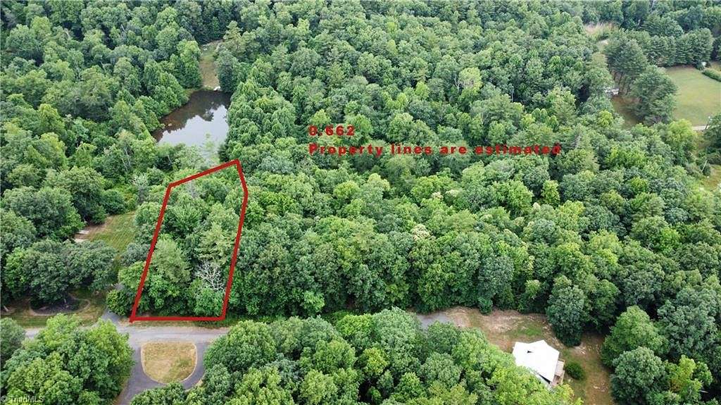 0.662 Acres of Residential Land for Sale in Hillsville, Virginia