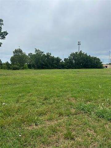 0.5 Acres of Commercial Land for Sale in Tulsa, Oklahoma