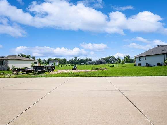 1 Acres of Residential Land for Sale in Cedar Rapids, Iowa