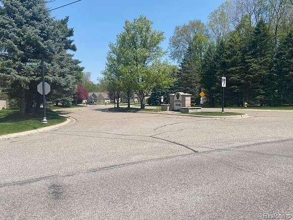 5.7 Acres of Residential Land for Sale in Flushing, Michigan