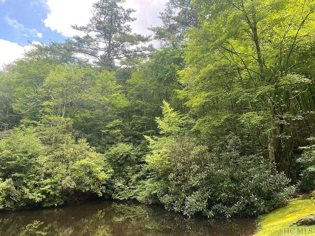 3.76 Acres of Residential Land for Sale in Cashiers, North Carolina