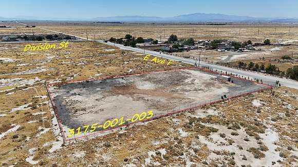 1.089 Acres of Commercial Land for Sale in Lancaster, California