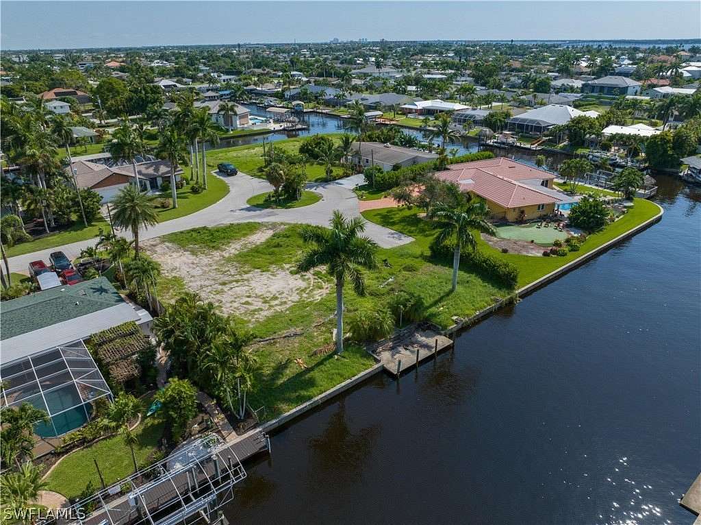 0.25 Acres of Land for Sale in Cape Coral, Florida