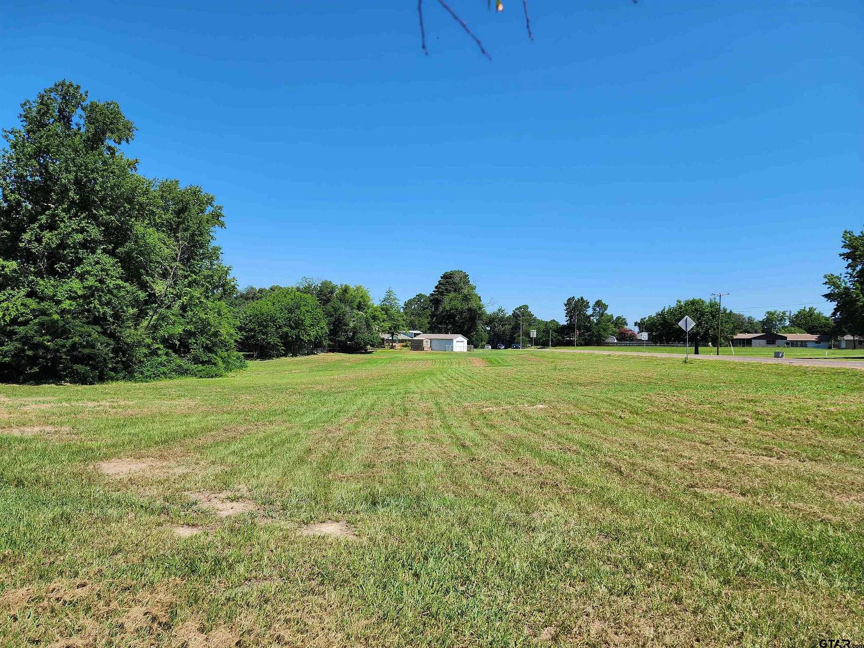 1.93 Acres of Commercial Land for Sale in Mineola, Texas