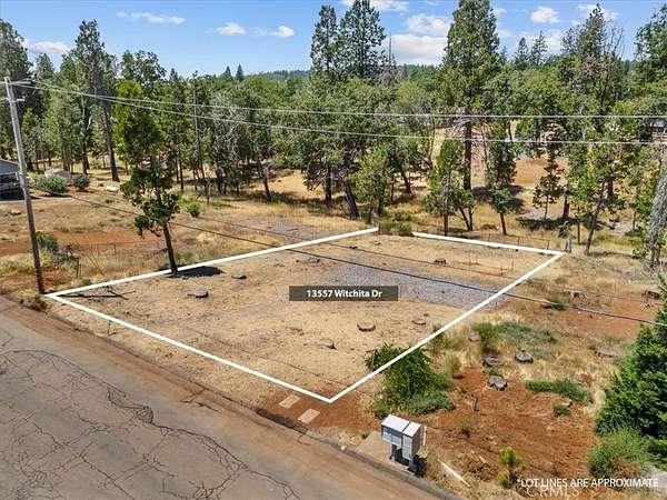 0.23 Acres of Residential Land for Sale in Magalia, California