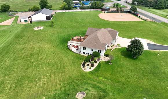 4.5 Acres of Residential Land with Home for Sale in Marshfield, Wisconsin