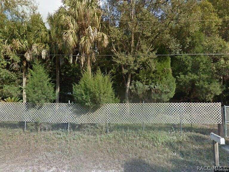 3 Acres of Residential Land for Sale in Inglis, Florida