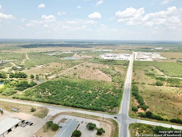 35.35 Acres of Recreational Land & Farm for Sale in Pleasanton, Texas