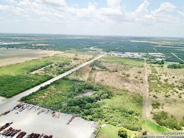 35.35 Acres of Recreational Land & Farm for Sale in Pleasanton, Texas