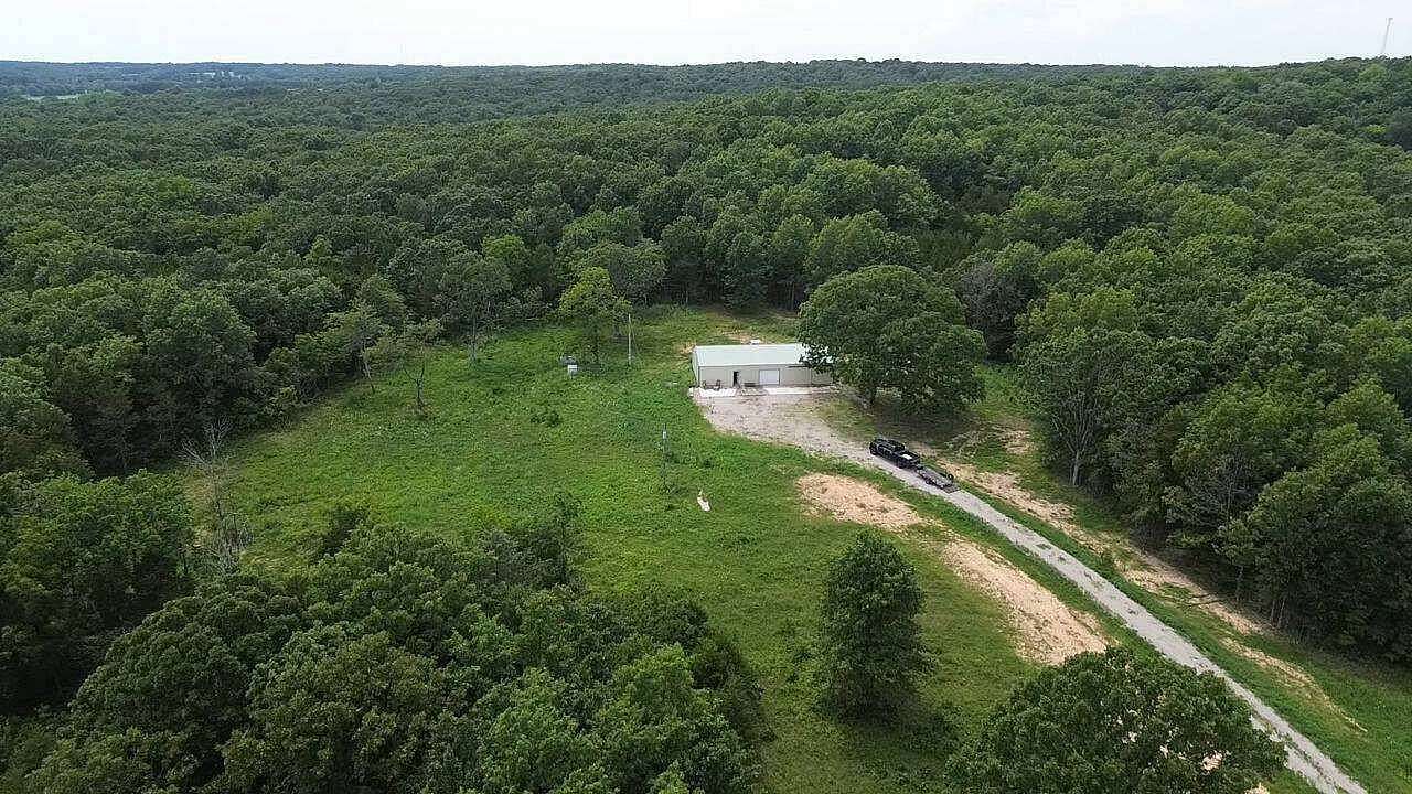 80 Acres of Recreational Land for Sale in Conway, Missouri