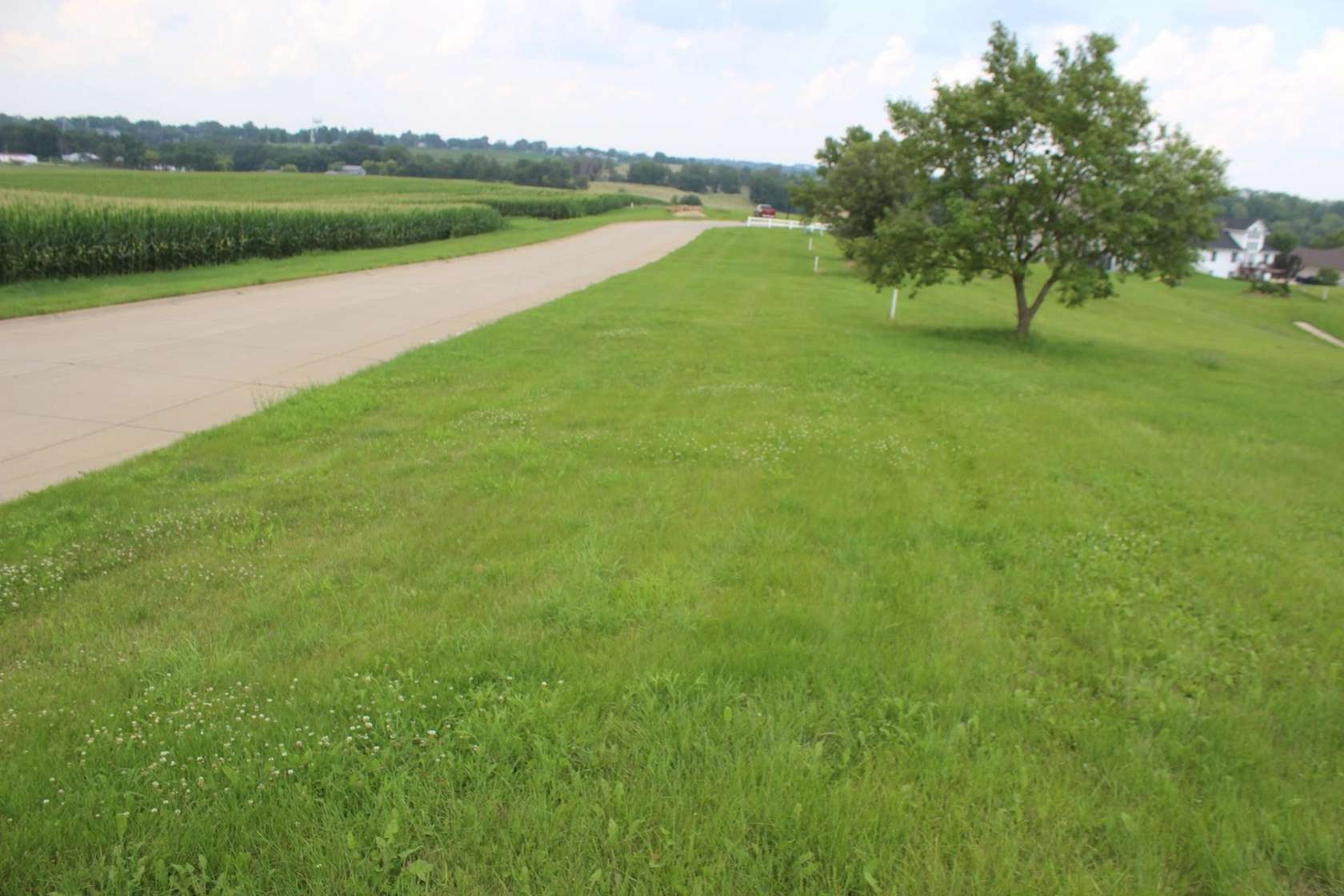 0.32 Acres of Residential Land for Sale in Maquoketa, Iowa