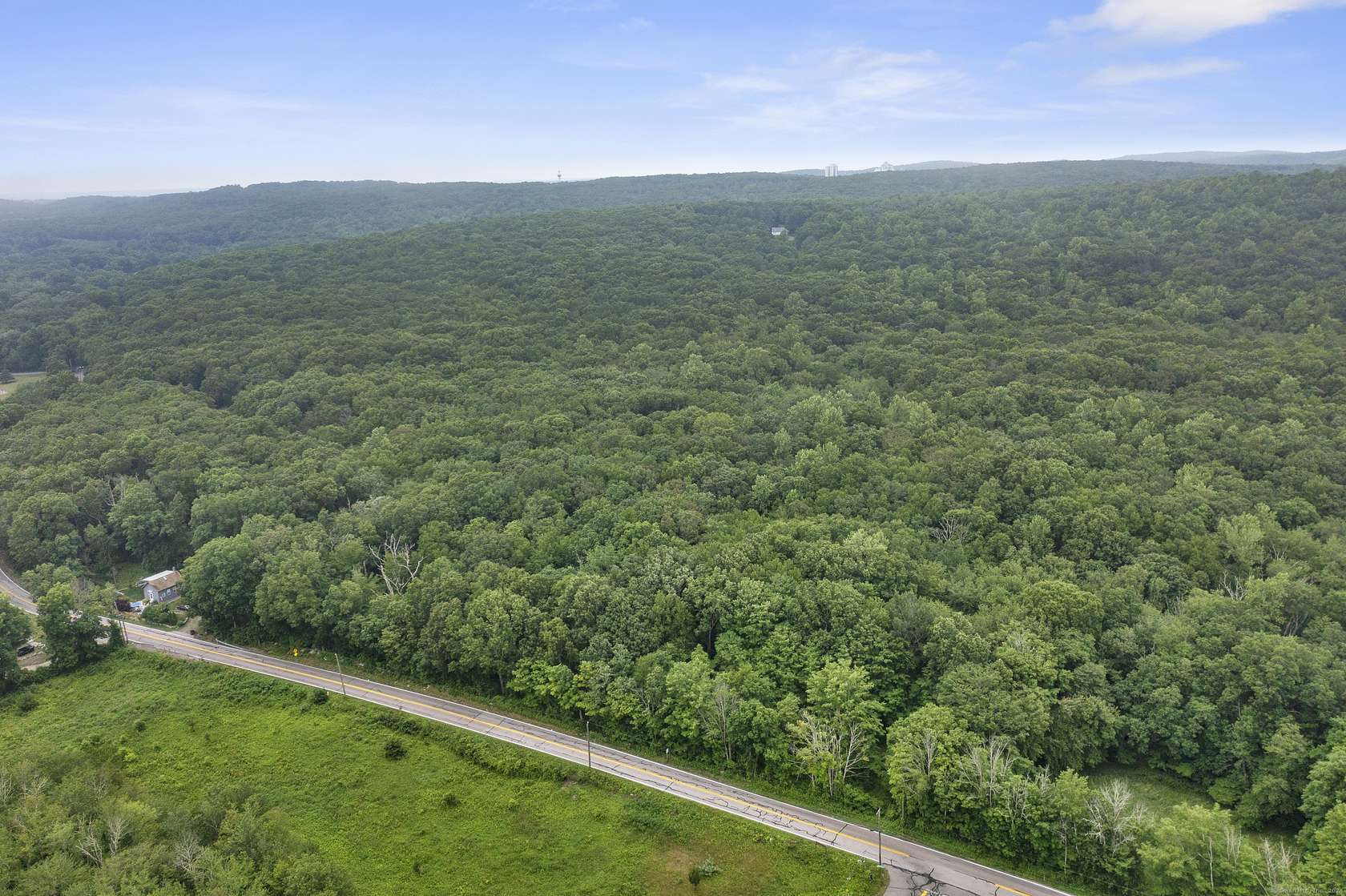 117.48 Acres of Agricultural Land for Sale in Ledyard Town, Connecticut