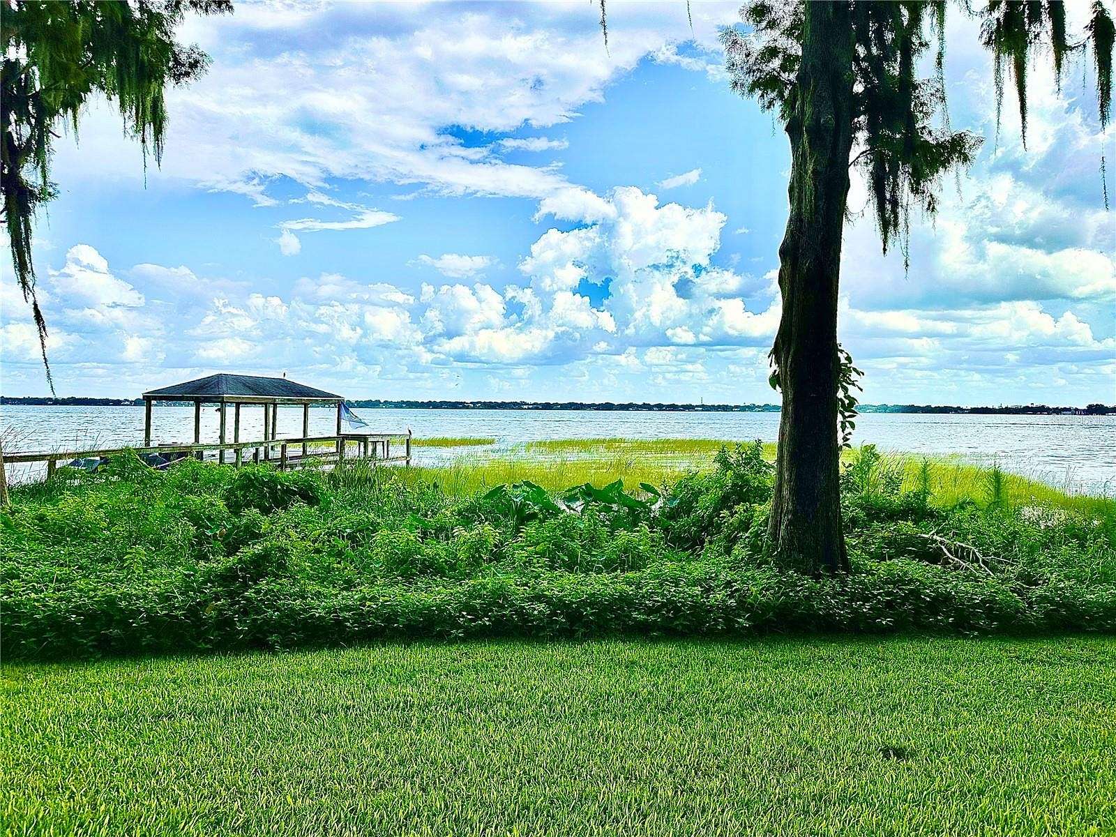 0.5 Acres of Residential Land for Sale in Auburndale, Florida