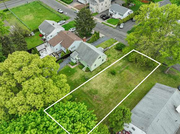 0.16 Acres of Residential Land for Sale in New Britain, Connecticut