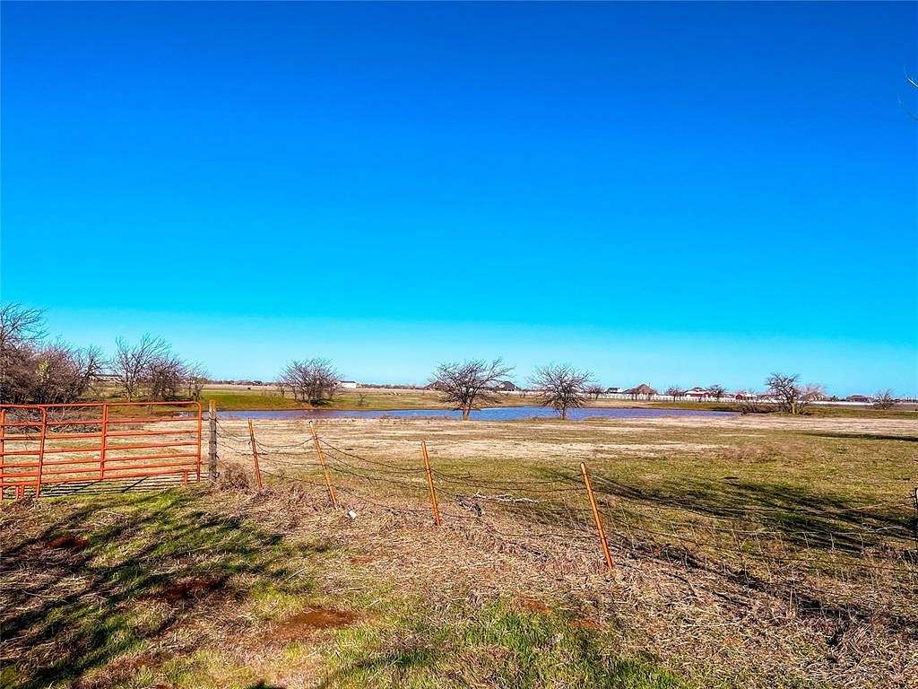10.5 Acres of Recreational Land for Sale in Piedmont, Oklahoma