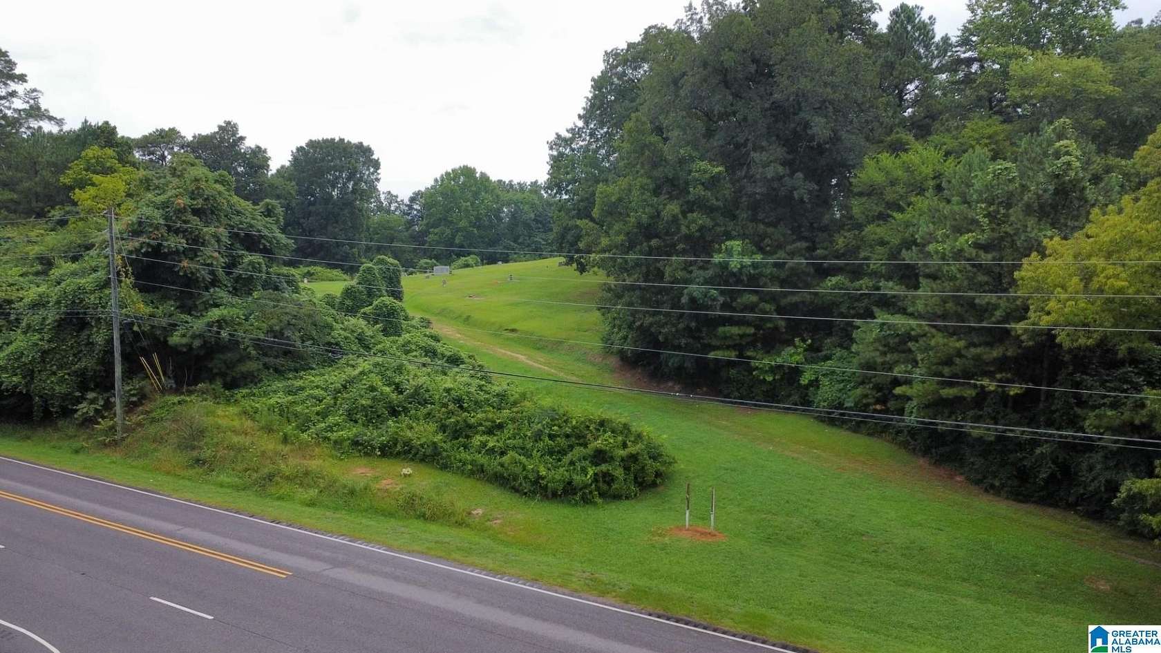 1.05 Acres of Commercial Land for Sale in Leeds, Alabama