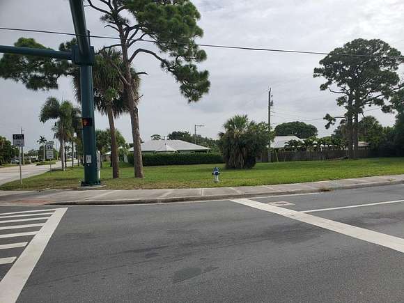 Residential Land for Sale in Stuart, Florida