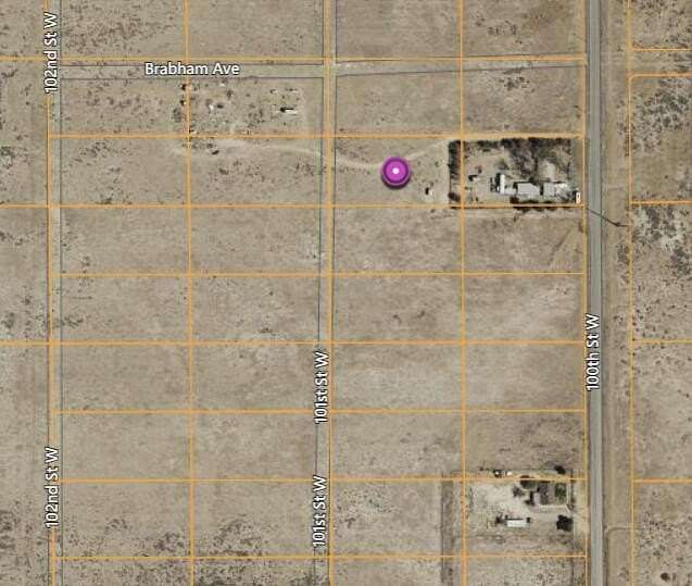1.12 Acres of Land for Sale in Rosamond, California