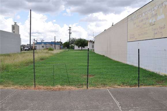 0.08 Acres of Commercial Land for Sale in Robstown, Texas