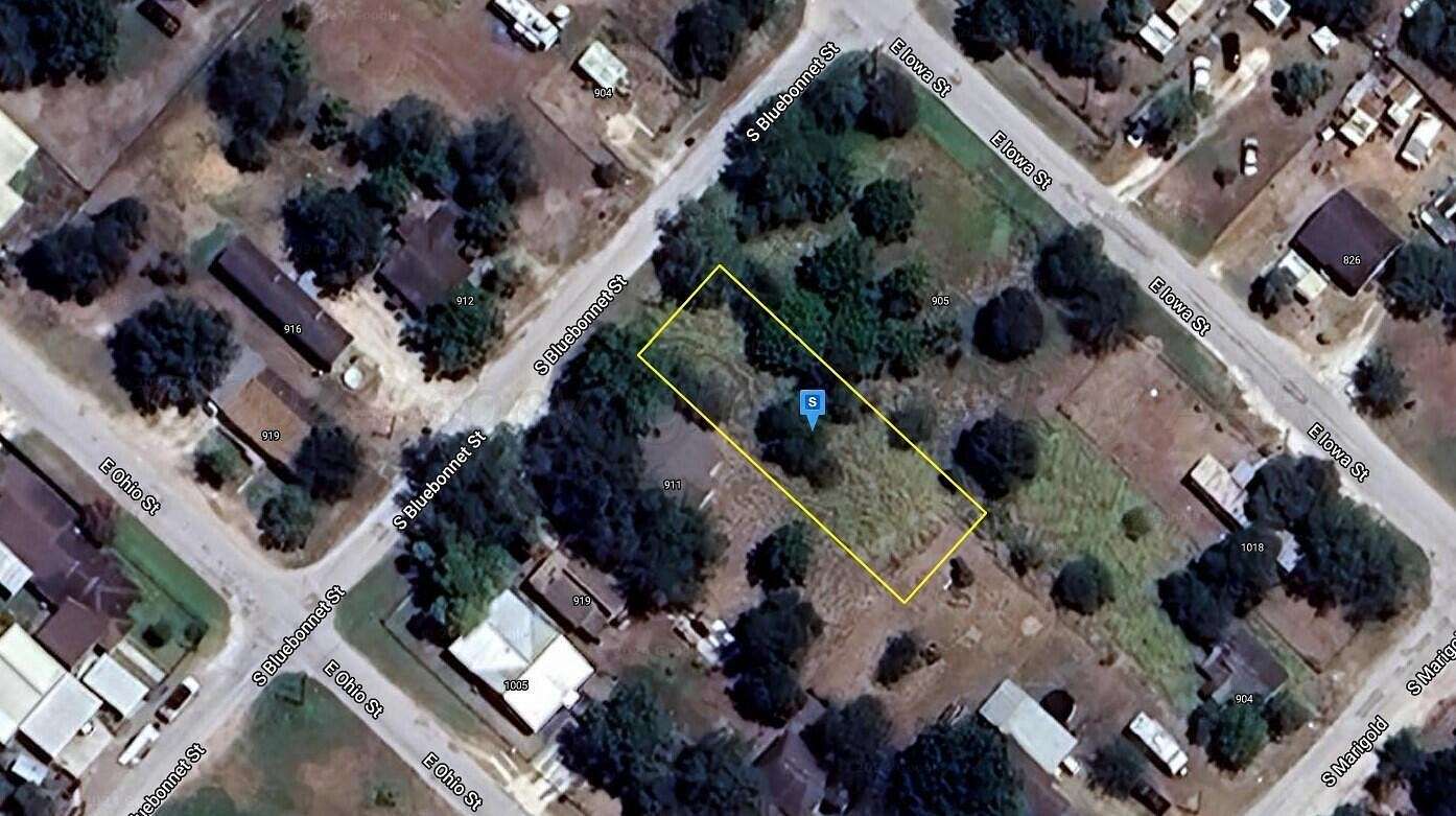 0.17 Acres of Residential Land for Sale in Mathis, Texas