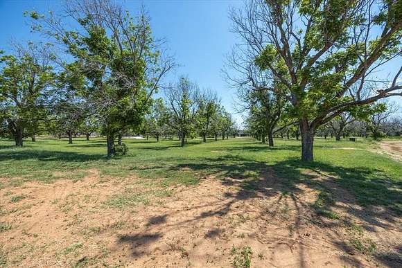 1.245 Acres of Residential Land for Sale in Granbury, Texas