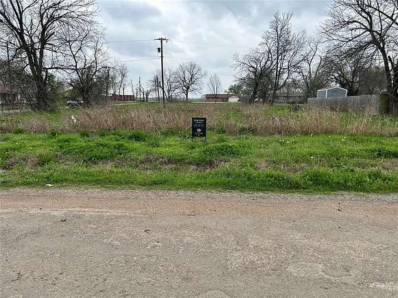 0.132 Acres of Residential Land for Sale in Honey Grove, Texas