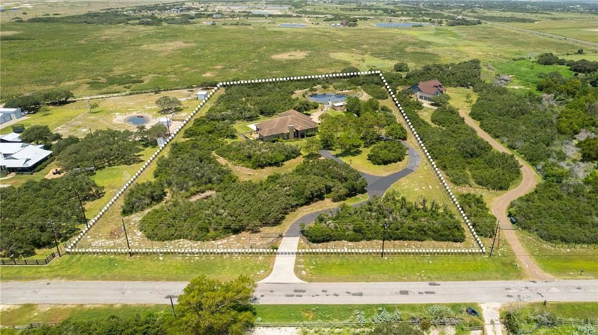 4.56 Acres of Residential Land with Home for Sale in Corpus Christi, Texas