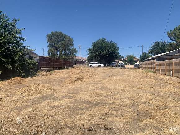 0.18 Acres of Land for Sale in Taft, California