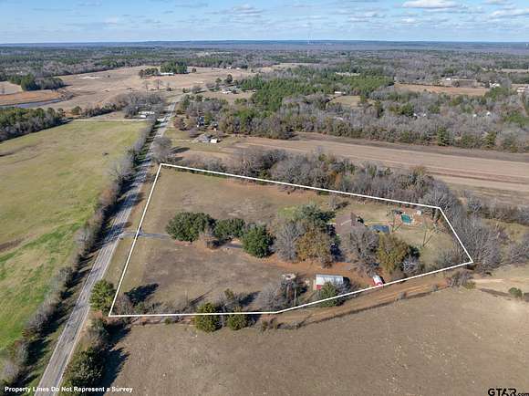 6.447 Acres of Residential Land with Home for Sale in Tyler, Texas