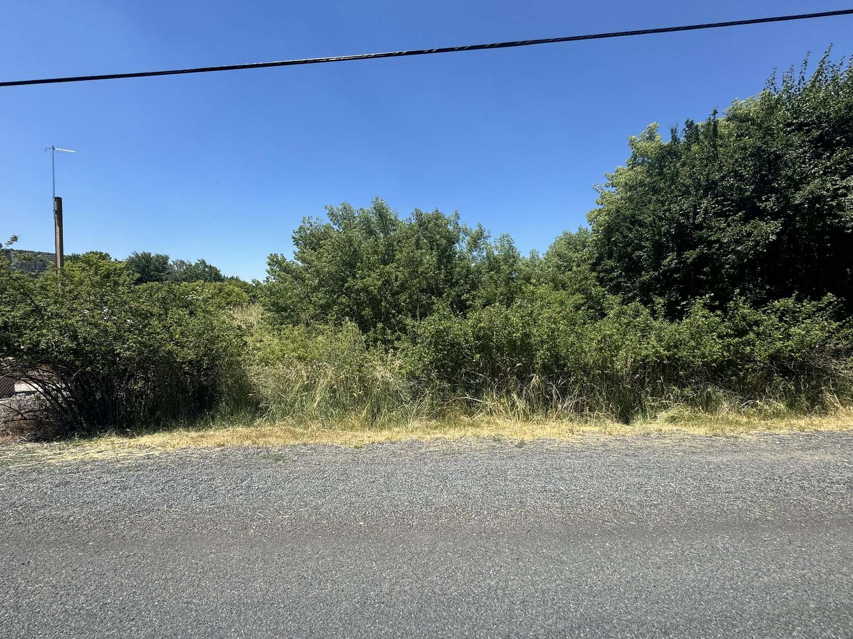 1.02 Acres of Residential Land for Sale in Klamath Falls, Oregon