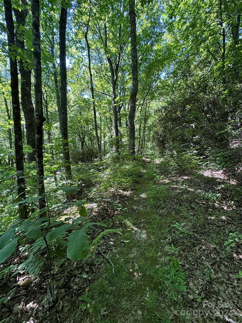 2.11 Acres of Residential Land for Sale in Hendersonville, North Carolina