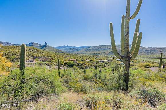 2.01 Acres of Residential Land for Sale in Black Canyon City, Arizona