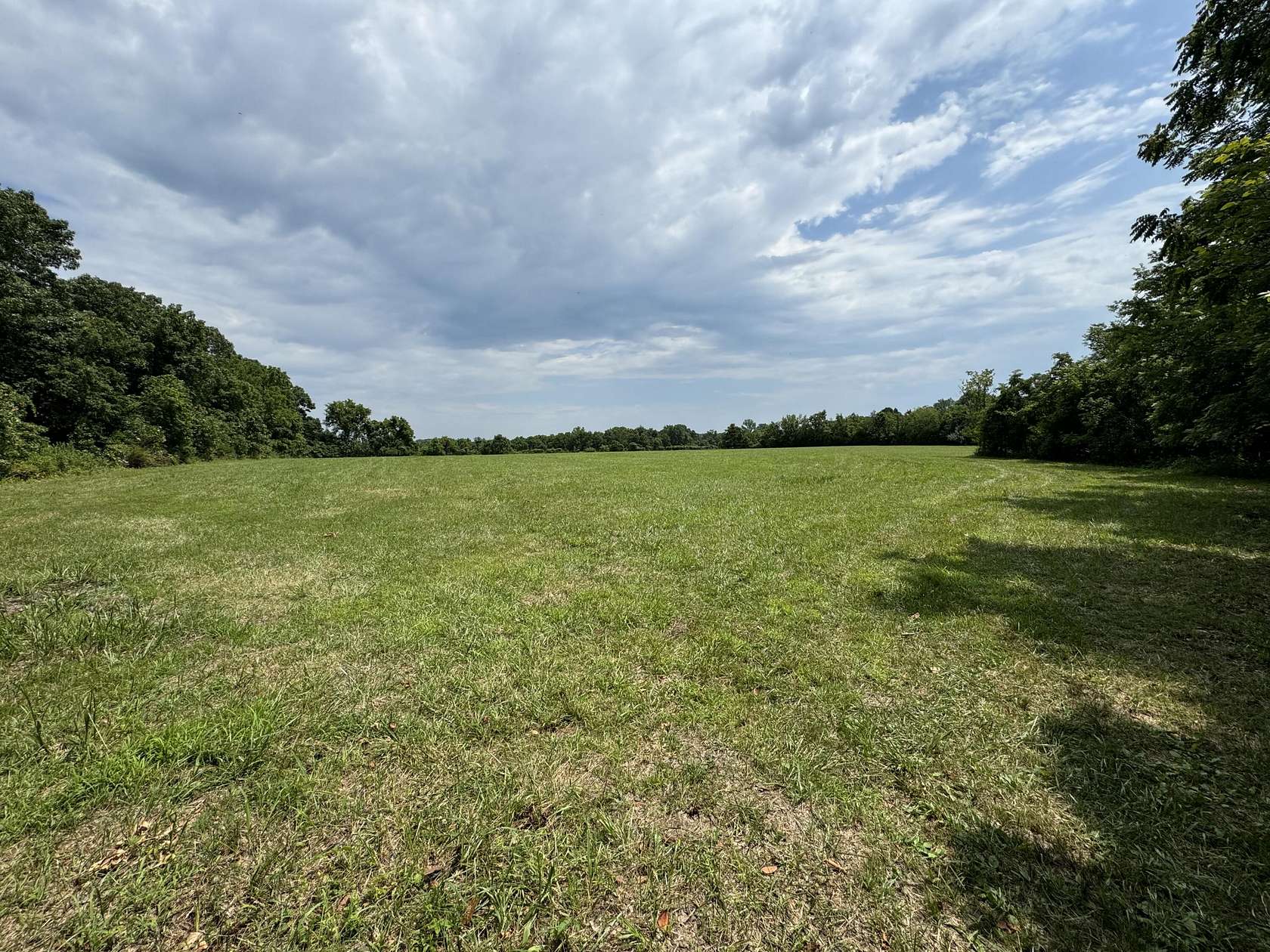 6 Acres of Residential Land for Sale in Mountain Grove, Missouri