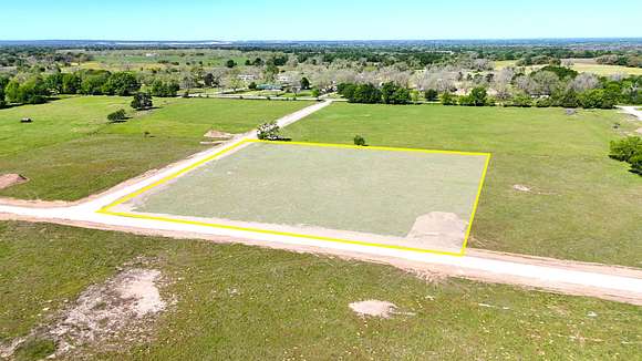 4.05 Acres of Land for Sale in Mexia, Texas