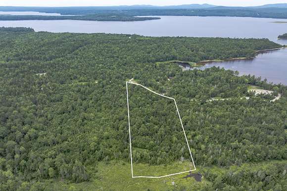 9.66 Acres of Residential Land for Sale in Waltham, Maine