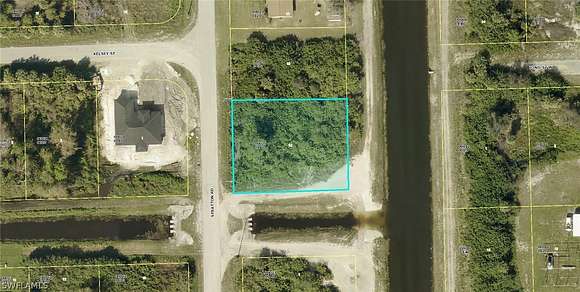 0.569 Acres of Residential Land for Sale in Fort Myers, Florida