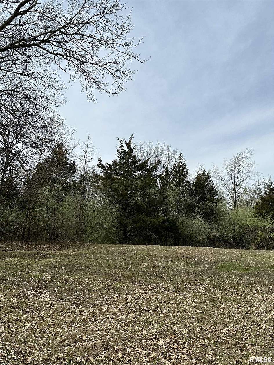 1.95 Acres of Land for Sale in Centralia, Illinois