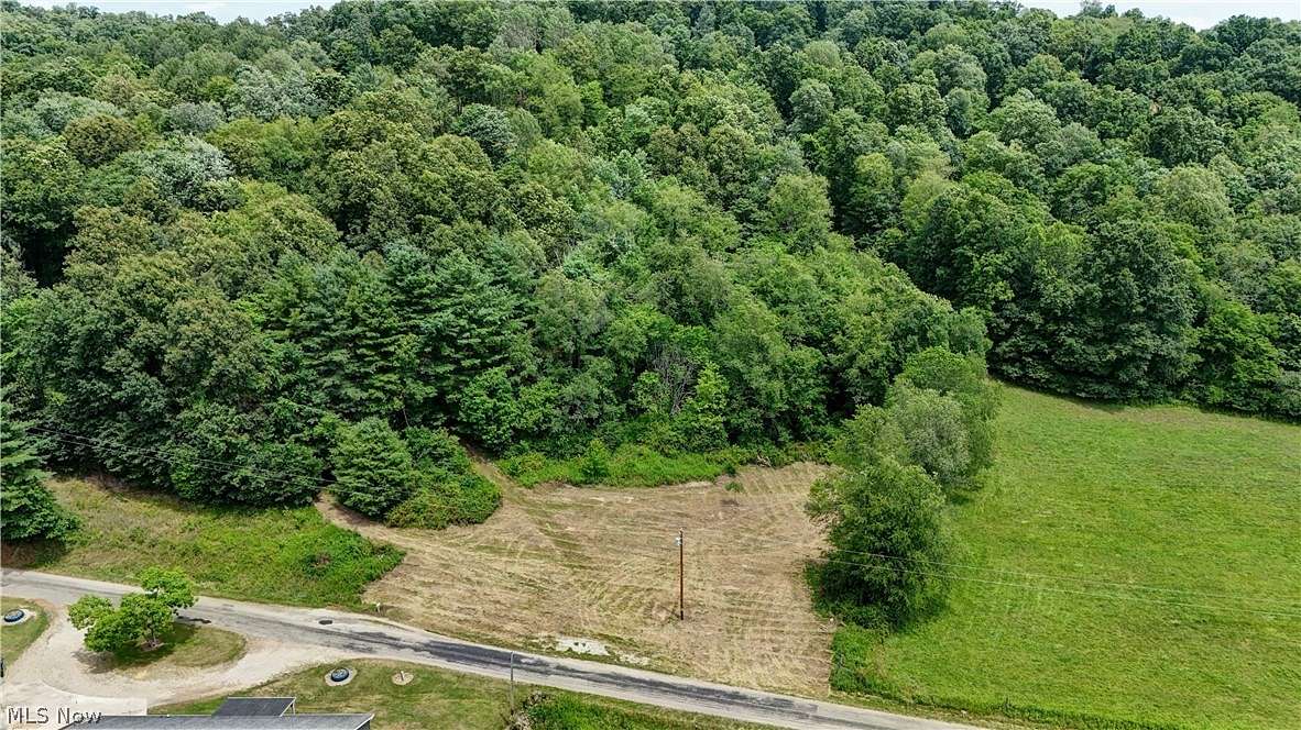 85.815 Acres of Recreational Land for Sale in Frazeysburg, Ohio