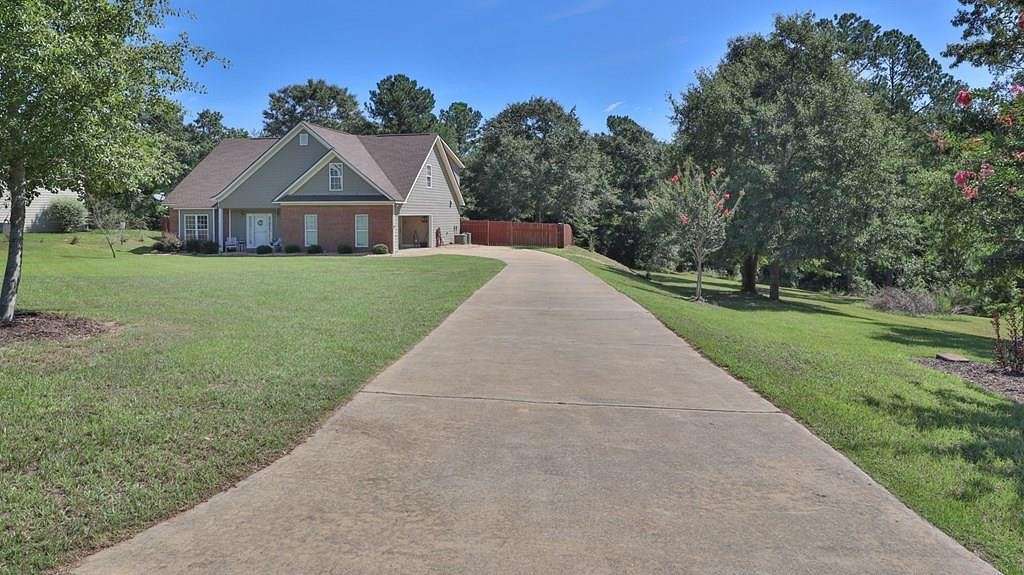 2 Acres of Residential Land with Home for Sale in Cusseta, Georgia