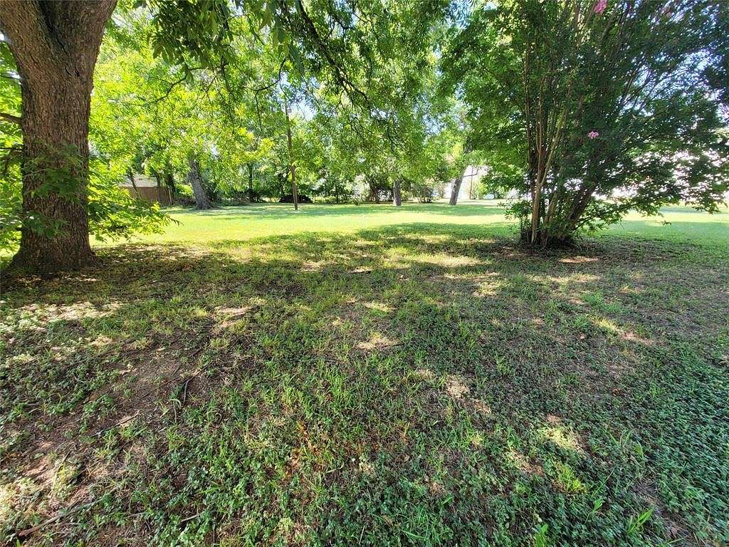 0.226 Acres of Residential Land for Sale in Cleburne, Texas