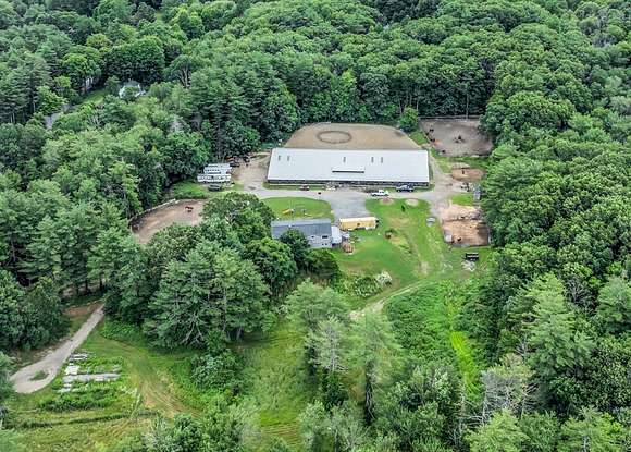 7.71 Acres of Land with Home for Sale in Pepperell, Massachusetts