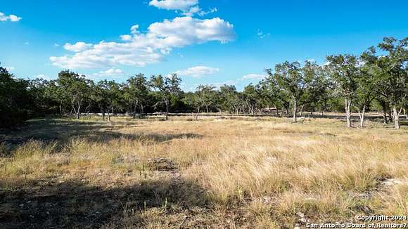 1.03 Acres of Residential Land for Sale in Fair Oaks Ranch, Texas