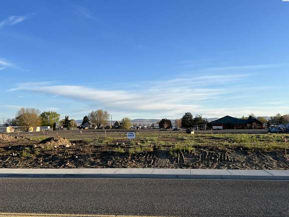 0.11 Acres of Commercial Land for Sale in Sunnyside, Washington