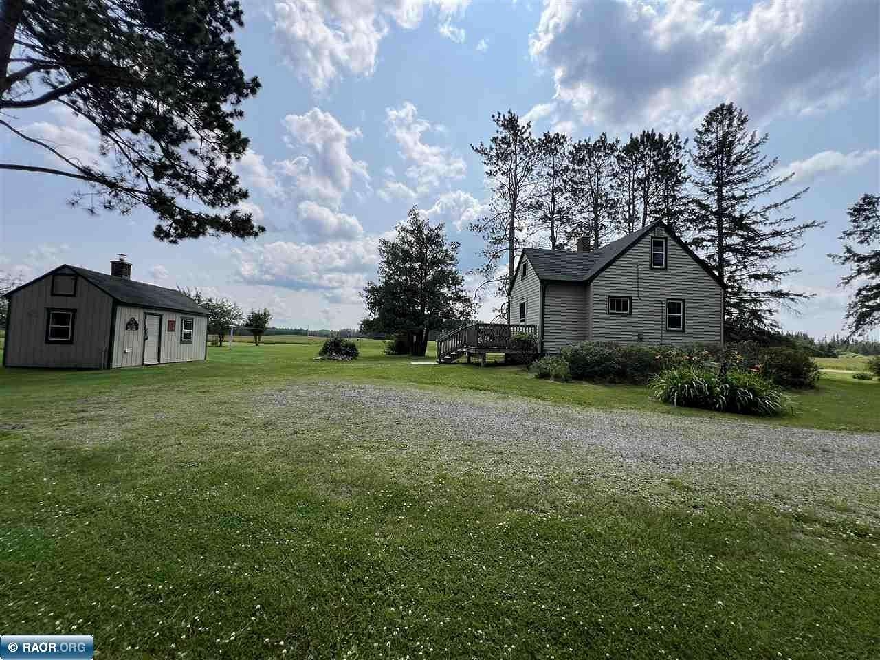 40 Acres of Land with Home for Sale in Meadowlands, Minnesota